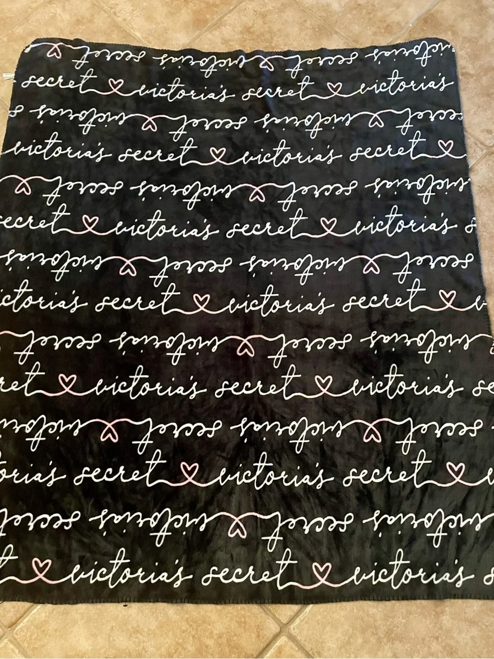 Victoria's Secret Black Throw with White Script and Pink Hearts